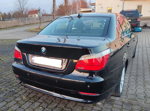 BMW Seria 5 cena 41200 przebieg: 267000, rok produkcji 2007 z Warszawa małe 137